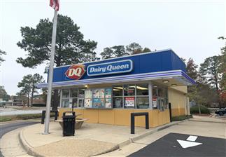 Dairy Queen Store Promo